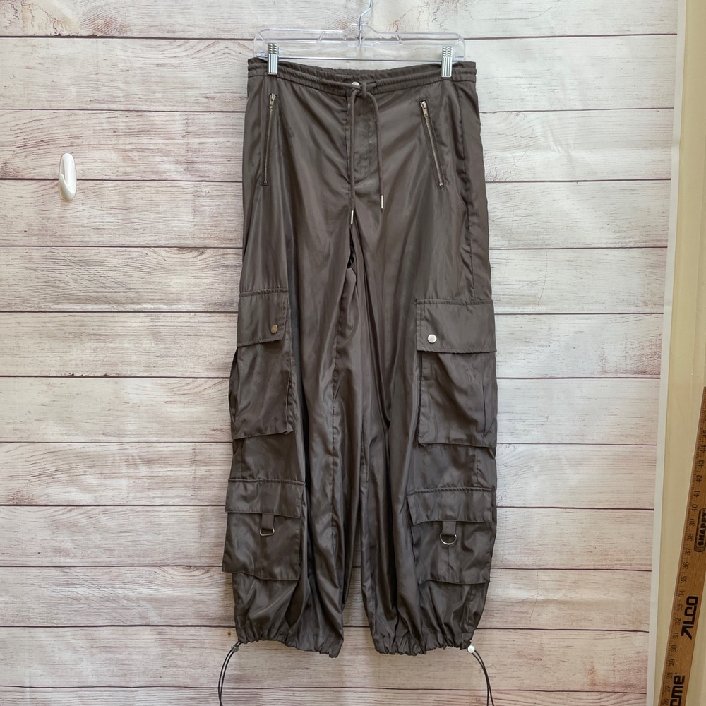 PACSUN PARACHUTE PANTS IN GRAY - Picture 1 of 7
